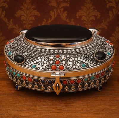 Royal Silver Antique Box with Natural Gemstone